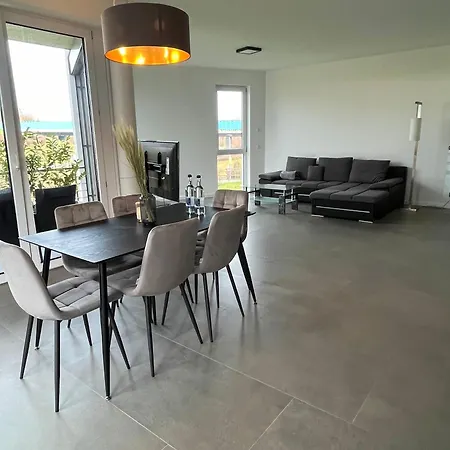 Apartman Luxus Neubauwohnung Mit Blick Auf Den Phoenix-see *