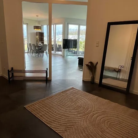 Luxus Neubauwohnung Mit Blick Auf Den Phoenix-see *