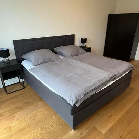 Luxus Neubauwohnung Mit Blick Auf Den Phoenix-see Apartment