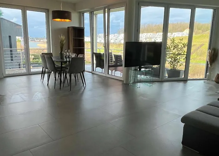 Luxus Neubauwohnung Mit Blick Auf Den Phoenix-see Appartement *