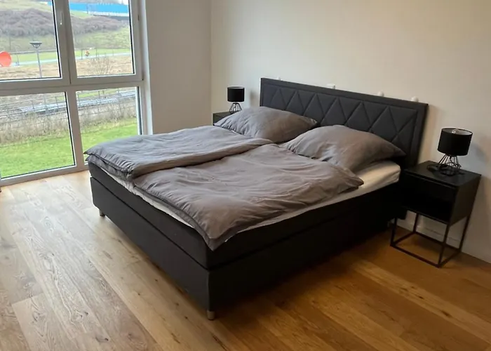 Luxus Neubauwohnung Mit Blick Auf Den Phoenix-see Appartement *